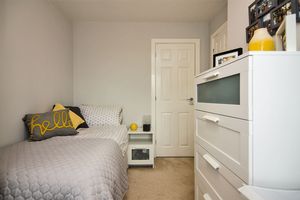 Photo 13- click for photo gallery